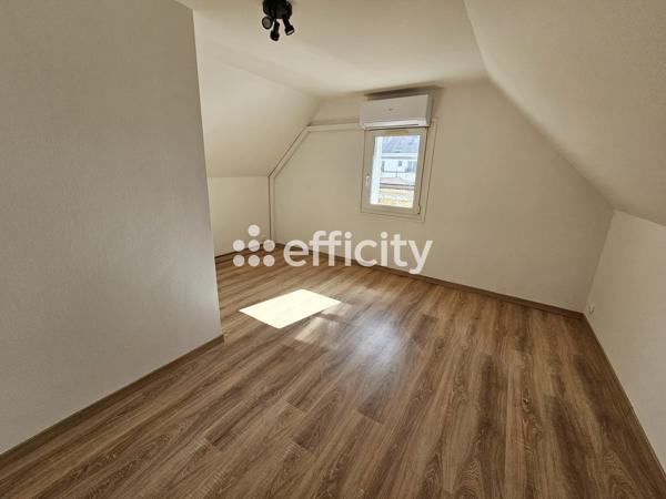 Maison
         4 pièces
        - 75 m² 343 990 € *