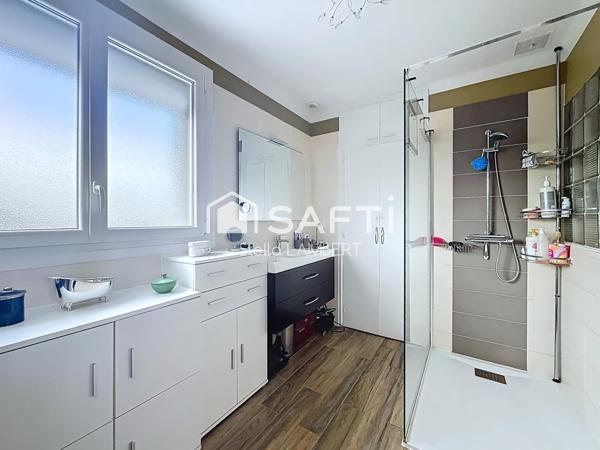 Maison de charme 140 m² Reynies (hameau calme)