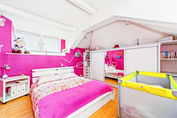 Eaubonne (95600) Eaubonne. Maison de 9 pièces proche gare.