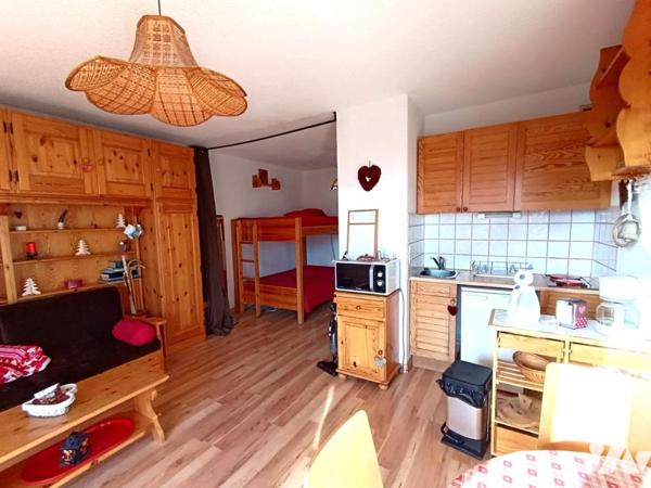 Vente Studio cosy à Montclar