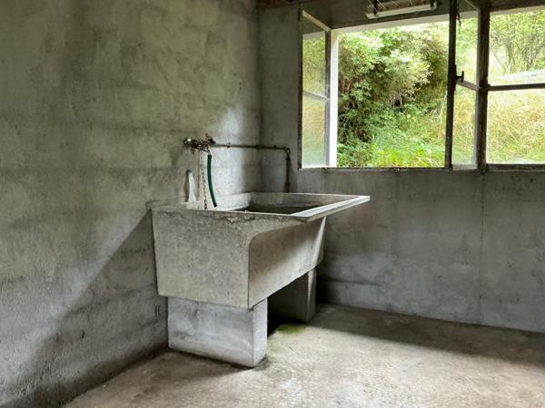 Maison 104m², 4 pièces, 3 chambres, dépendances,44760 m2 de terrain