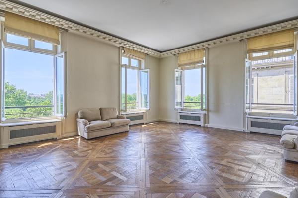 A vendre - Appartement - Paris 75001 - Tuileries - Vue Tour Eiffel