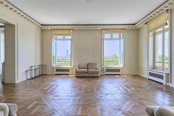 A vendre - Appartement - Paris 75001 - Tuileries - Vue Tour Eiffel