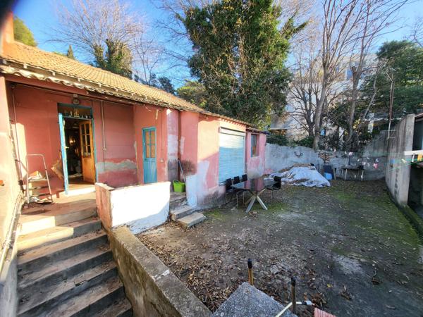 Marseille (13004) MAISON DE PLAIN PIED A RENOVER 3 PIECES SUR 160M2 DE TERRAIN