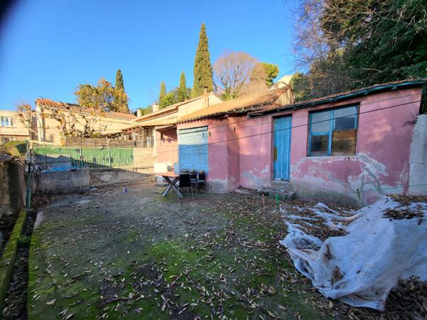 Marseille (13004) MAISON DE PLAIN PIED A RENOVER 3 PIECES SUR 160M2 DE TERRAIN