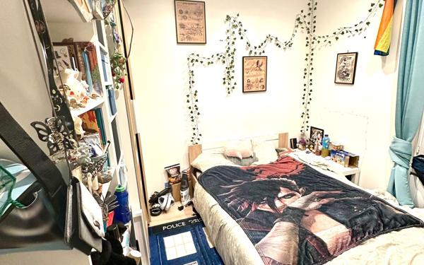 Appartement à vendre    3 pièces • 33,88 m2 Paris 17