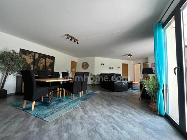 Maison - Epaigne - proximité beuzeville - 6 chambres - un garage - jardin - 2 wc - 240 m2