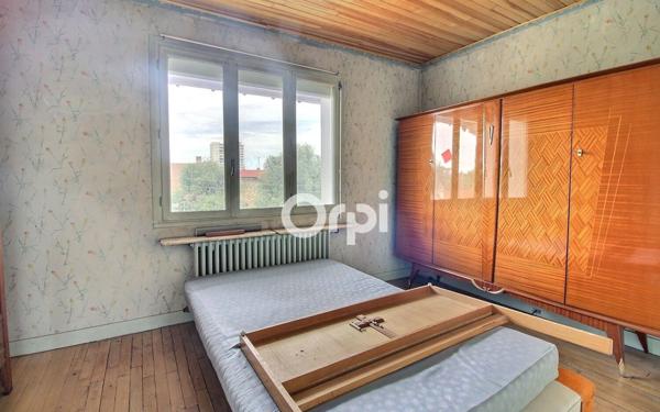 Maison à vendre    9 pièces • 166,81 m2 Viry-Châtillon