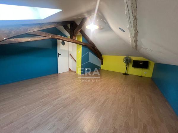 Maison de ville à louer à Montferrat de 4 pièces de 104.80 m²