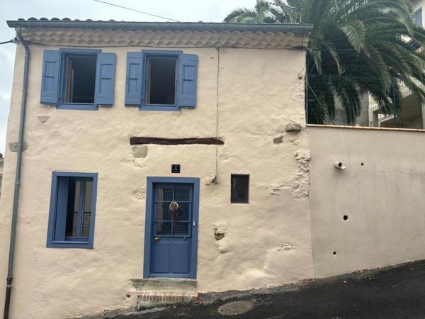 Maison de ville rénovée – Centre de Castelnaudary – À deux pas du Grand Bassin