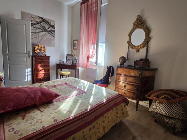 Appartement
                                                                                                                                                                                                                                                                                                                        4 pièce(s)                                                                                                                                                                                                          2 chambre(s)                                                                                                                                                                                                          88.05  m²
