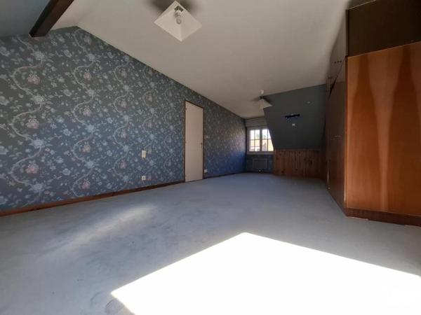 Pavillon individuel en retrait de rue