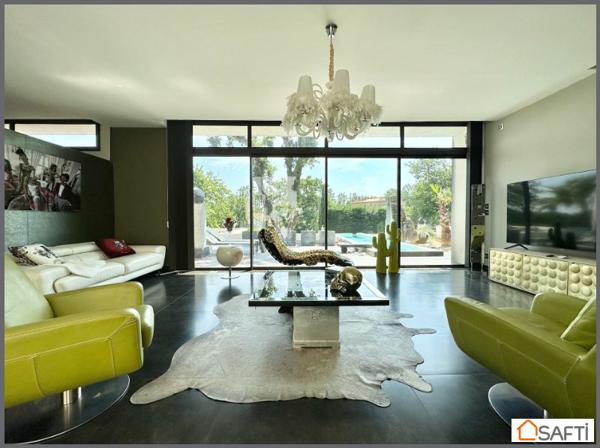 Maison contemporaine à proximité d'AVIGNON