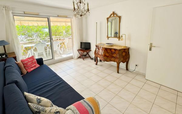 Appartement à vendre    2 pièces • 30 m2 Golfe Juan - Vallauris