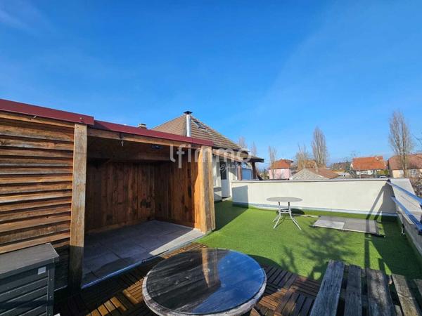 Appartement F3 avec terrasse en attique