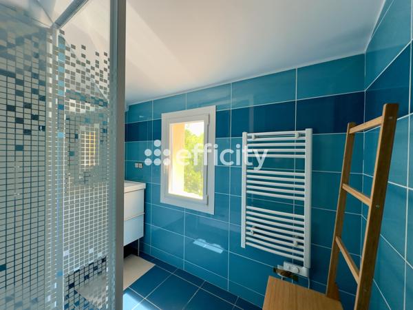 Maison
         6 pièces
        - 207 m² Bien prestige 995 000 € *