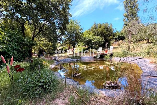 Maison
         6 pièces
        - 207 m² Bien prestige 995 000 € *