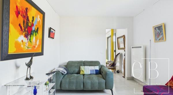 Appartement rénové 4 pièces La Rochelle