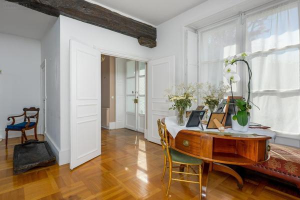 Appartement à vendre à Paris 18e arrondissement à Paris (75018), ref : 3 PIECES + JARDIN   
SACRE COEUR