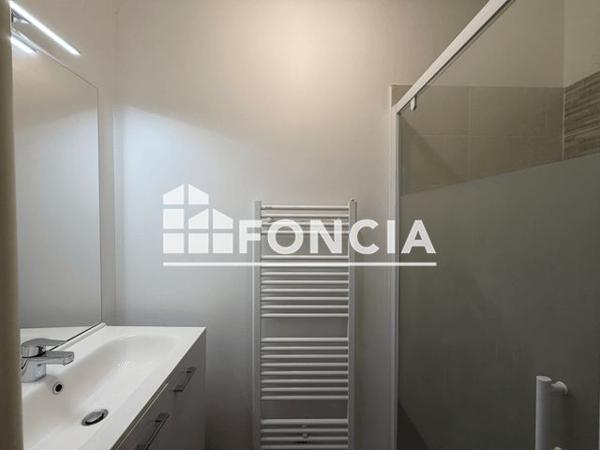 Location Appartement 4 pièces 84.29 m² - Chartres De Bretagne 35131