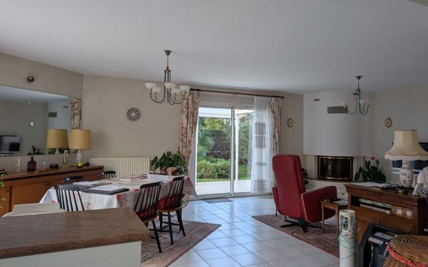 Maison à vendre    4 pièces •  Royan