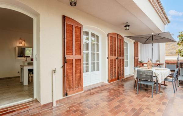 Vente Villa Avec pïscine - garage... Bessan   