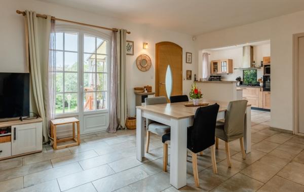 Vente Villa Avec pïscine - garage... Bessan   