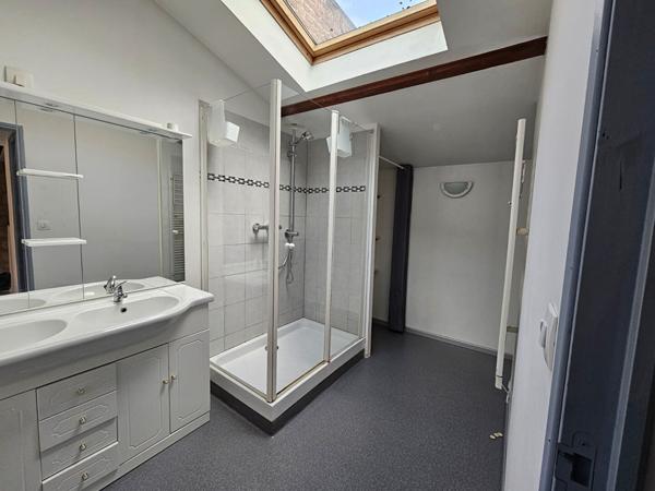 SOISSONS CENTRE - F2