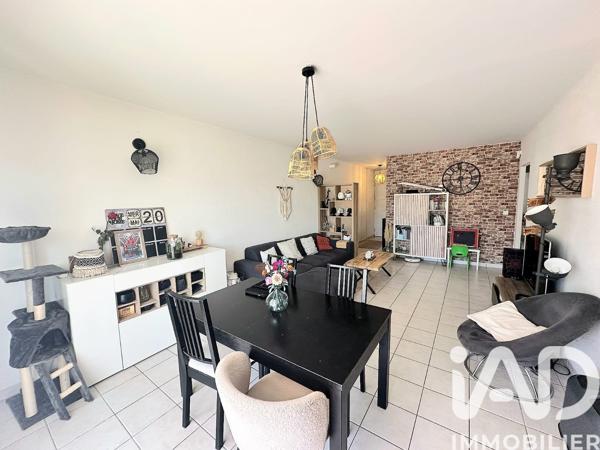 Appartement à vendre 3 pièces 66 m² Vitrolles