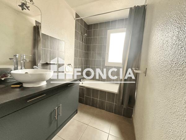 Location Appartement meublé 3 pièces 49.7 m² - 14-16 RUE DU CAP BEAR Perpignan 66100