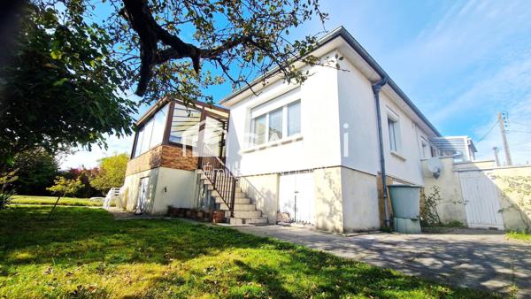 Ensemble maison de plain pied surélevée centre ville -100m2 - 3 chambres- terrain parcellaire de 820m2