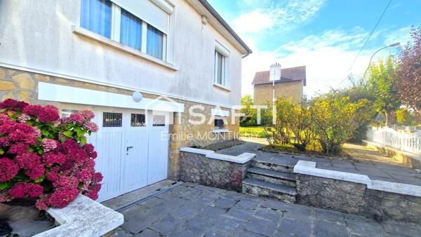 Ensemble maison de plain pied surélevée centre ville -100m2 - 3 chambres- terrain parcellaire de 820m2