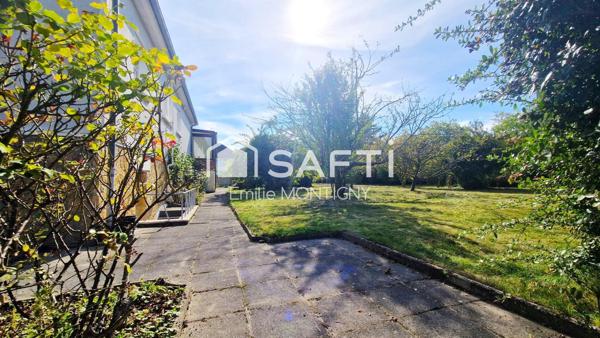 Ensemble maison de plain pied surélevée centre ville -100m2 - 3 chambres- terrain parcellaire de 820m2