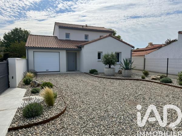 Maison à vendre 4 pièces 110 m² Saint-Julien-de-Concelles