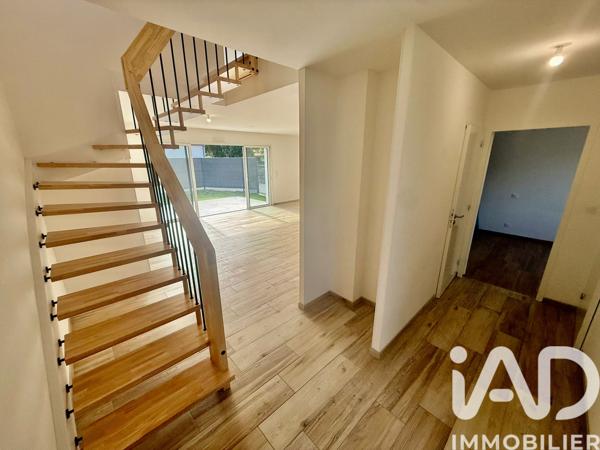 Maison à vendre 4 pièces 110 m² Saint-Julien-de-Concelles