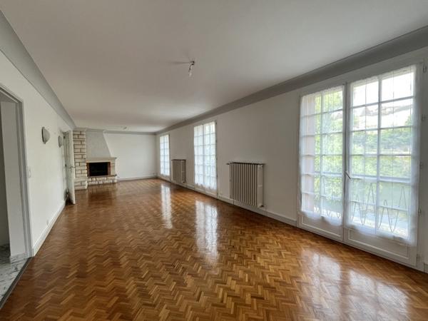 Maison à vendre |  Périgueux |  6 pièces | 165 m²