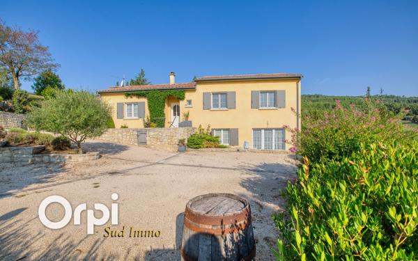 Maison à vendre    6 pièces •  Veyras