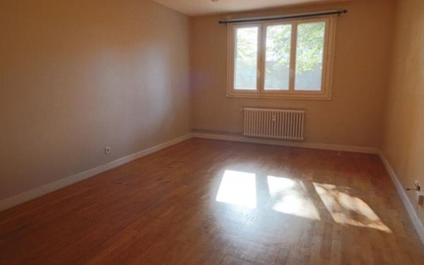 Appartement à louer    3 pièces •  Tassin-la-Demi-Lune