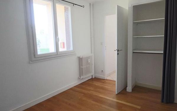 Appartement à louer    3 pièces •  Tassin-la-Demi-Lune