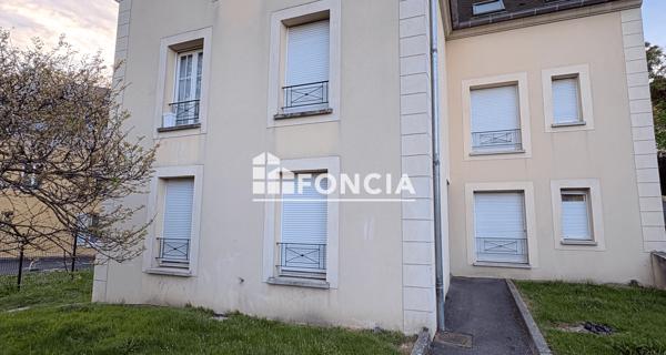 Location Studio 23.02 m² - Auvers-sur-oise 95430
