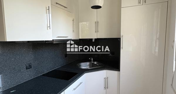 Location Studio 23.02 m² - Auvers-sur-oise 95430