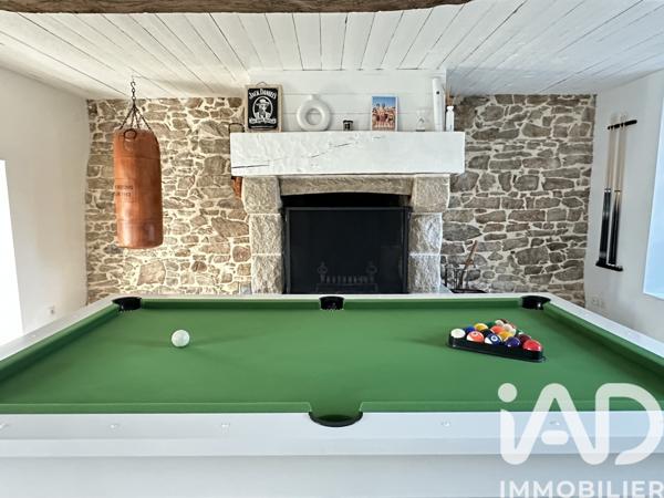 Maison à vendre 10 pièces 256 m² Saint-Étienne-de-Montluc