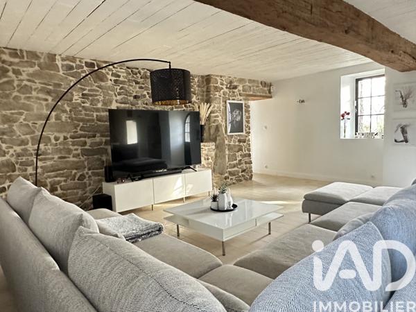 Maison à vendre 10 pièces 256 m² Saint-Étienne-de-Montluc