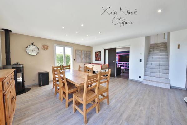 Maison à vendre 6 pièces BAGE LA VILLE (01)
