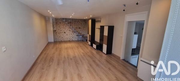 Maison à vendre 6 pièces 111 m² Bruyères-le-Châtel