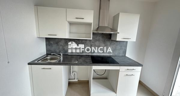 Location Appartement 4 pièces 77.65 m² - Gargenville 78440