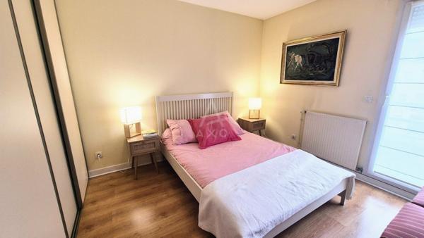 Bordeaux SAINT SEURI Bel Appartement de standing vue sur jardins 3 chambres