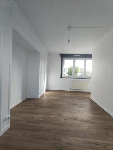 Location - Appartement Béthune 62400 2 pièces 45 m 2