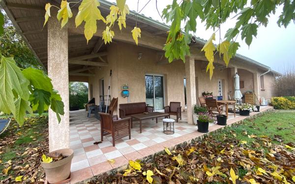 Maison à vendre    5 pièces • 150 m2 La Ville-Dieu-du-Temple