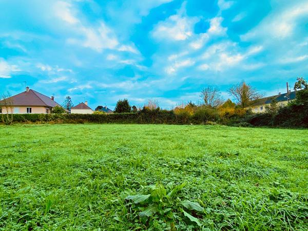 Vente Terrain775 m² - VALOGNES (50700)